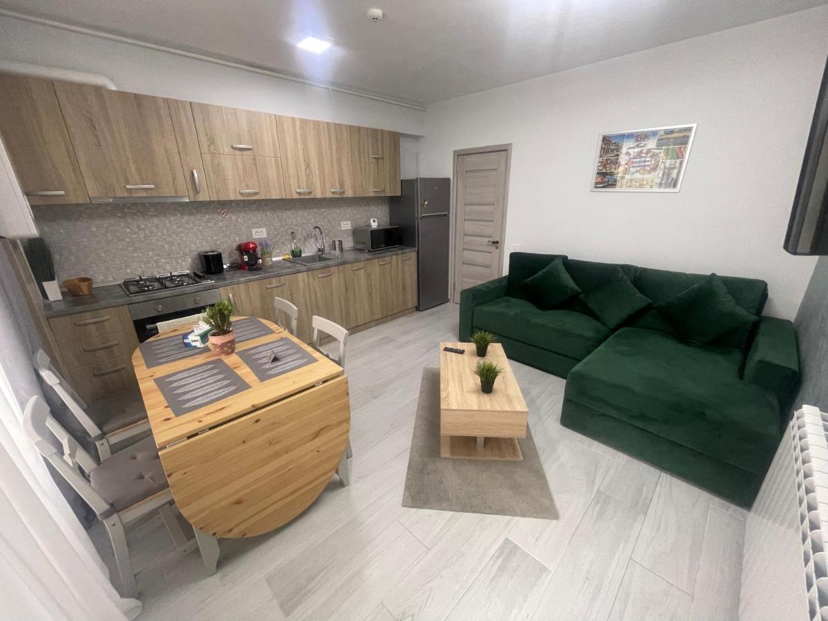 Velier Holiday Apartments Mamaia Kültér fotó